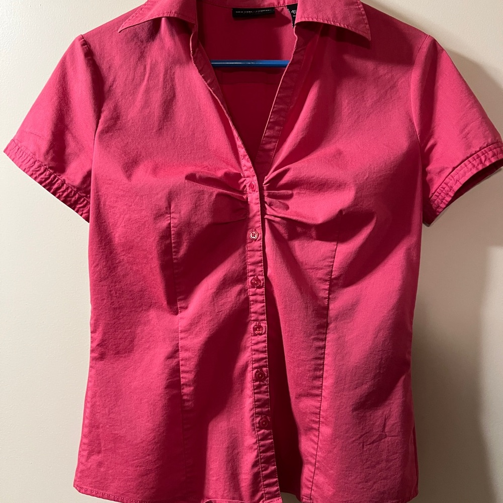 Women's Pink Button-Up Top